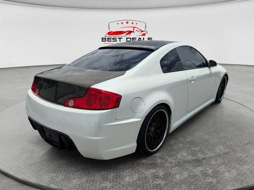 2004 INFINITI G35 Base