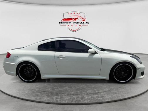 2004 INFINITI G35 Base
