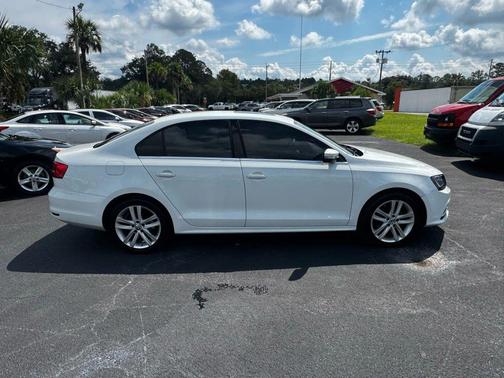 2015 Volkswagen Jetta 1.8T SEL