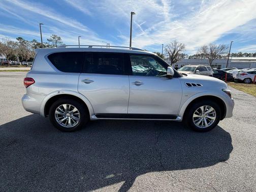 2017 INFINITI QX80 Base