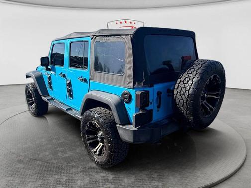 Chief Clearcoat 2017 Jeep Wrangler Unlimited Sport