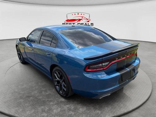 Frostbite 2022 Dodge Charger SXT