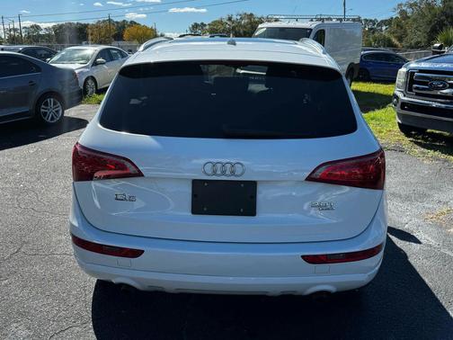 2012 Audi Q5 2.0T Premium Plus