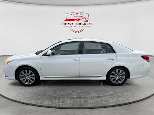 Blizzard Pearl 2011 Toyota Avalon Limited