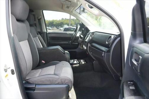 2016 Toyota Tundra SR