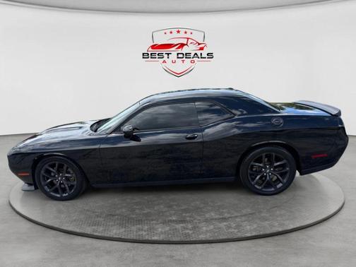 Pitch Black Clearcoat 2021 Dodge Challenger GT