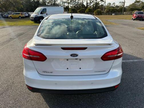 2018 Ford Focus Titanium