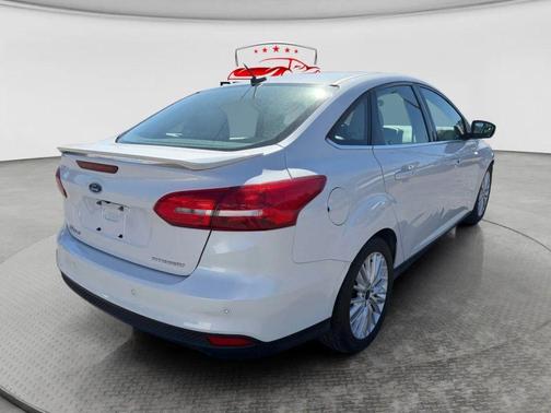 2018 Ford Focus Titanium