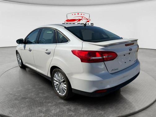 2018 Ford Focus Titanium