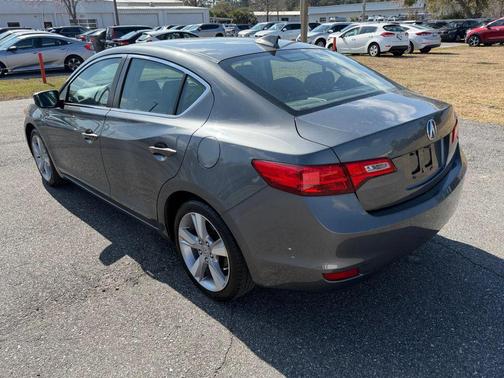 2013 Acura ILX 2.0L Technology