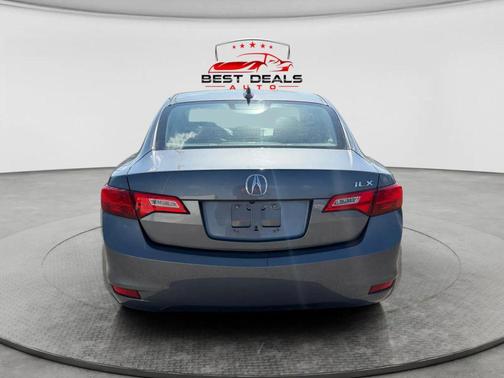 2013 Acura ILX 2.0L Technology