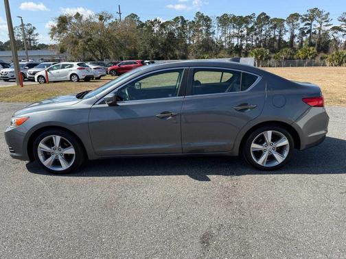 2013 Acura ILX 2.0L Technology