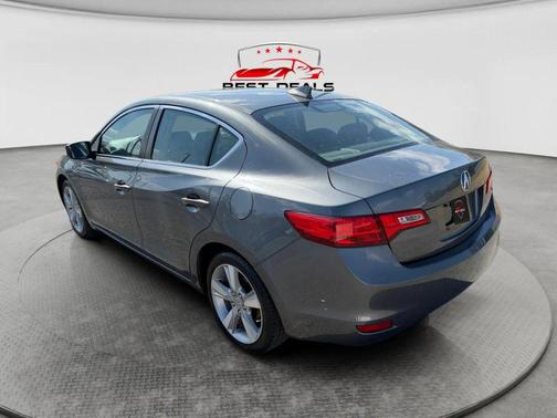 2013 Acura ILX 2.0L Technology