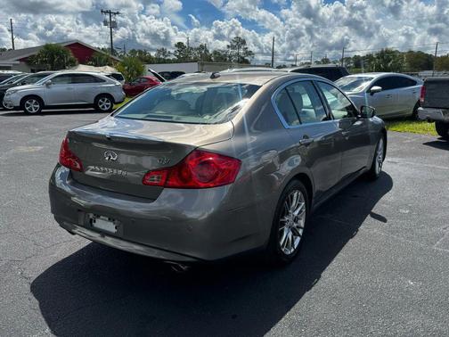 2011 INFINITI G37 Journey