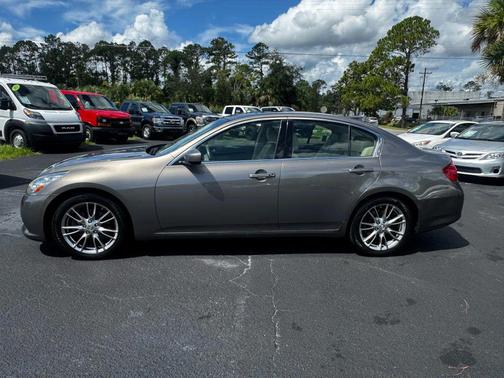 2011 INFINITI G37 Journey