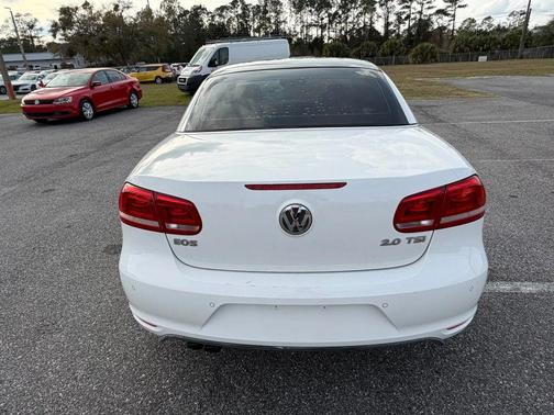2012 Volkswagen Eos Lux