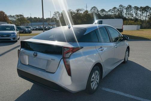 2018 Toyota Prius Two Eco