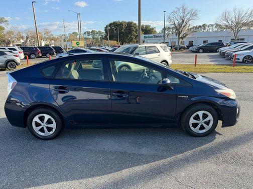 2014 Toyota Prius Three
