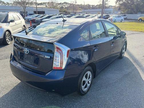 2014 Toyota Prius Three