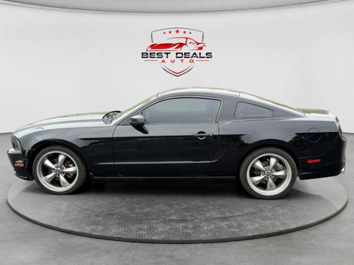 2014 Ford Mustang V6