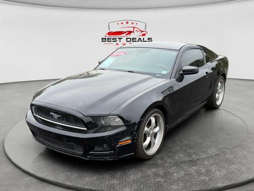 2014 Ford Mustang V6