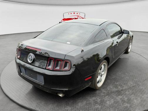 2014 Ford Mustang V6