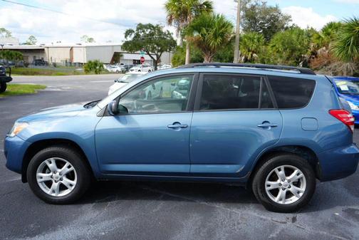 2011 Toyota RAV4 Sport