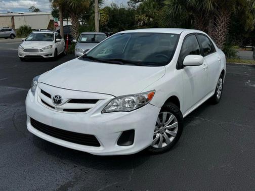 2013 Toyota Corolla LE