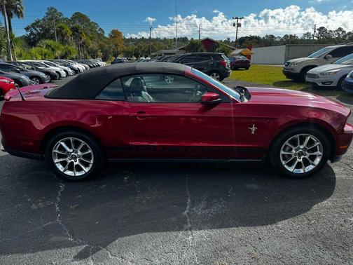 2010 Ford Mustang Premium