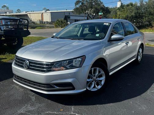 2016 Volkswagen Passat 1.8T S