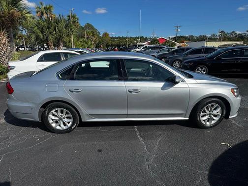 2016 Volkswagen Passat 1.8T S