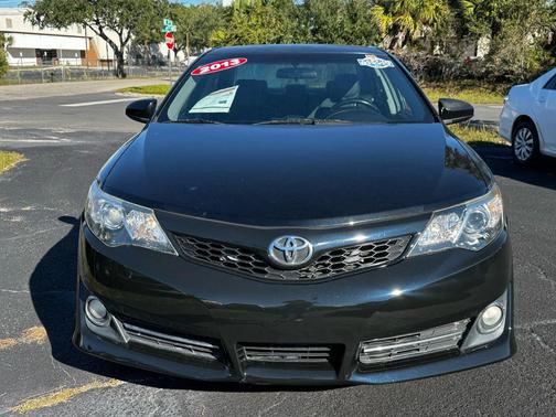2013 Toyota Camry SE