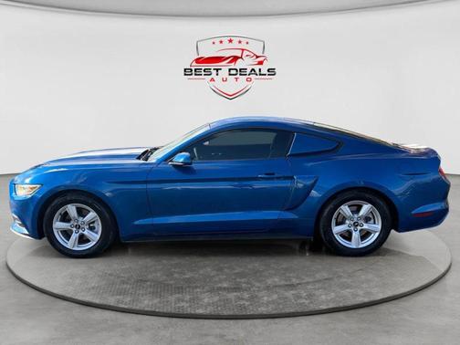 2017 Ford Mustang V6