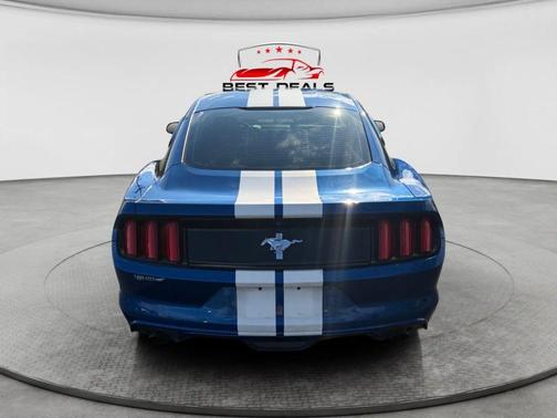 2017 Ford Mustang V6