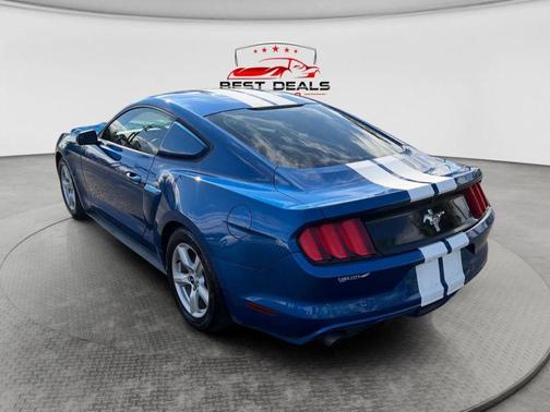 2017 Ford Mustang V6