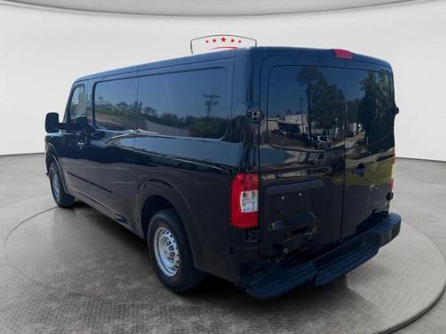 2018 Nissan NV Cargo NV2500 HD S V6