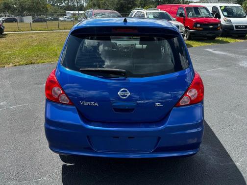 2012 Nissan Versa 1.8 SL