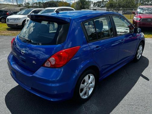 2012 Nissan Versa 1.8 SL