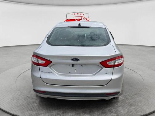 Ingot Silver 2013 Ford Fusion SE