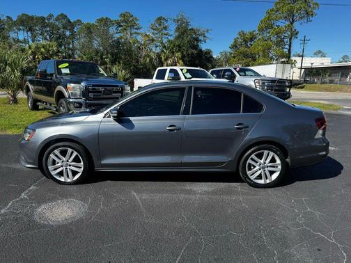 2017 Volkswagen Jetta 1.8T SEL