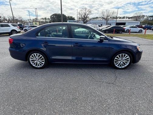 2011 Volkswagen Jetta SEL
