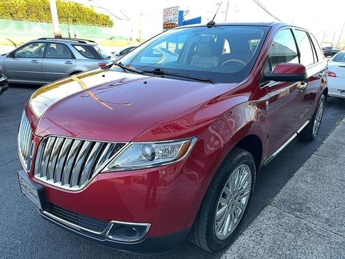 Red 2011 Lincoln MKX Base
