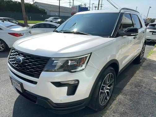 2018 Ford Explorer Sport
