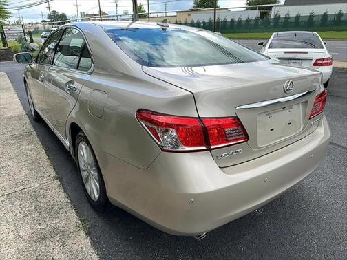 2010 Lexus ES 350 Base