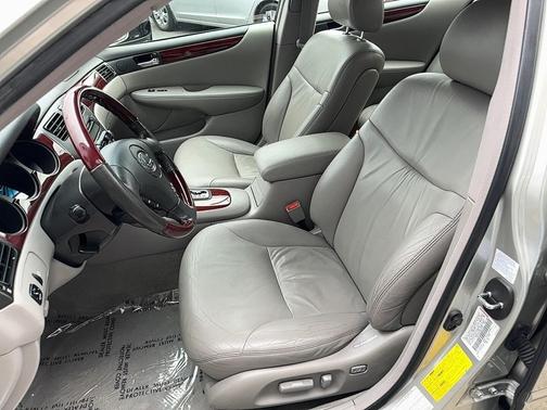 2003 Lexus ES 300 Base