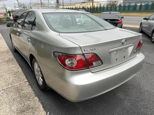 2003 Lexus ES 300 Base