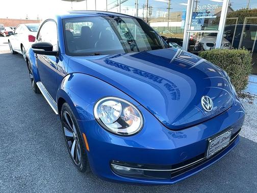 2012 Volkswagen Beetle Base