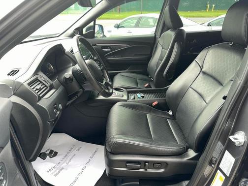 Dark Gray Metallic 2021 Honda Passport AWD EX-L