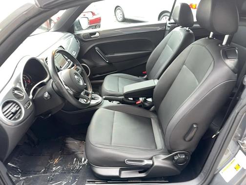 2013 Volkswagen Beetle 2.5L