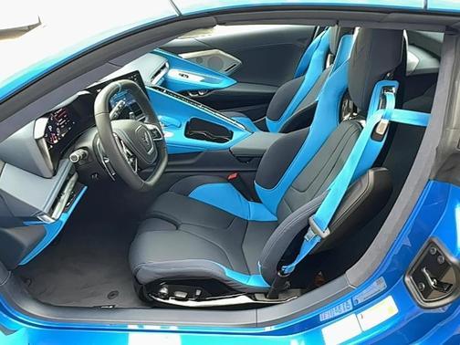 2024 Chevrolet Corvette Stingray w/3LT